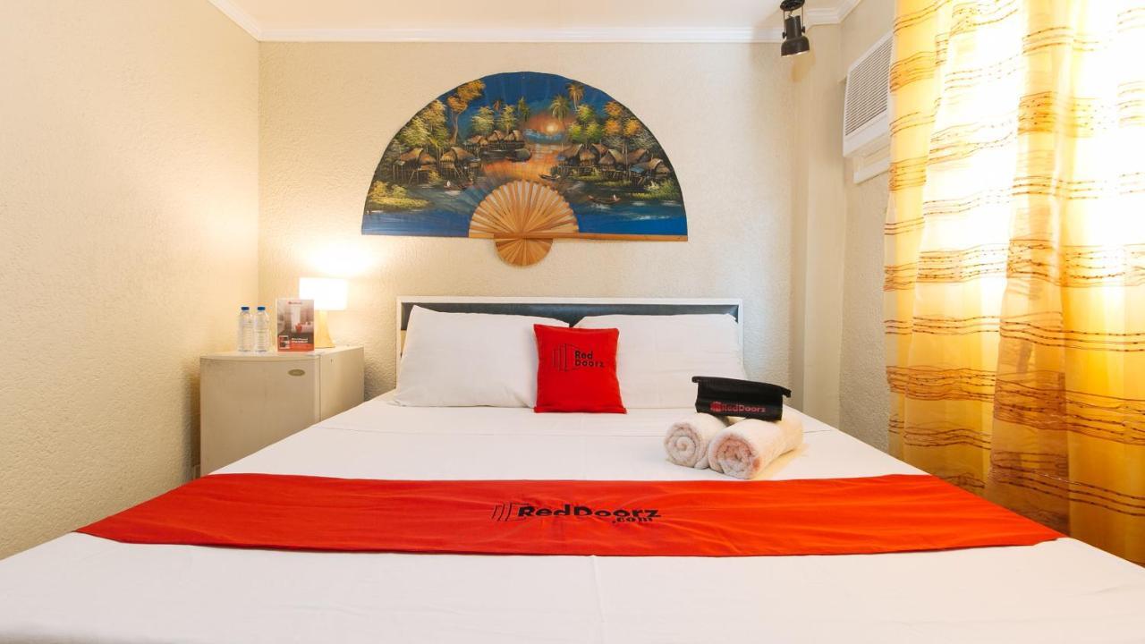 Reddoorz Plus At Lagoon Resort Zambales Olongapo Bagian luar foto