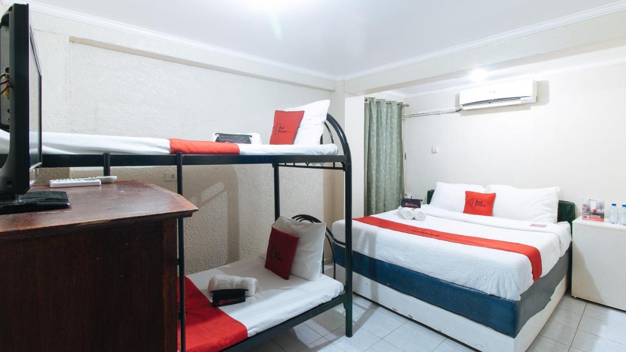 Reddoorz Plus At Lagoon Resort Zambales Olongapo Bagian luar foto