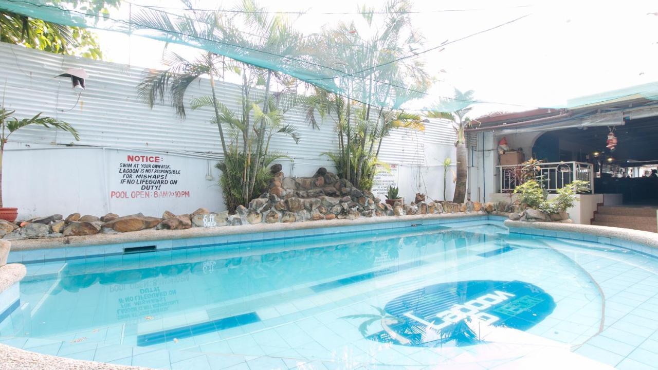 Reddoorz Plus At Lagoon Resort Zambales Olongapo Bagian luar foto