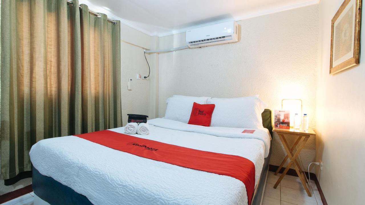 Reddoorz Plus At Lagoon Resort Zambales Olongapo Bagian luar foto